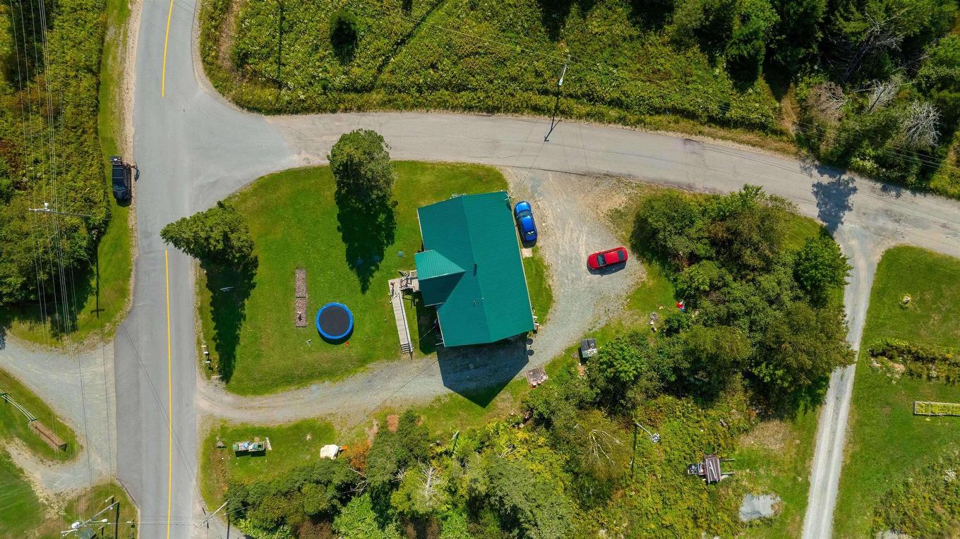 15 Pool Road, Sheet Harbour, NS