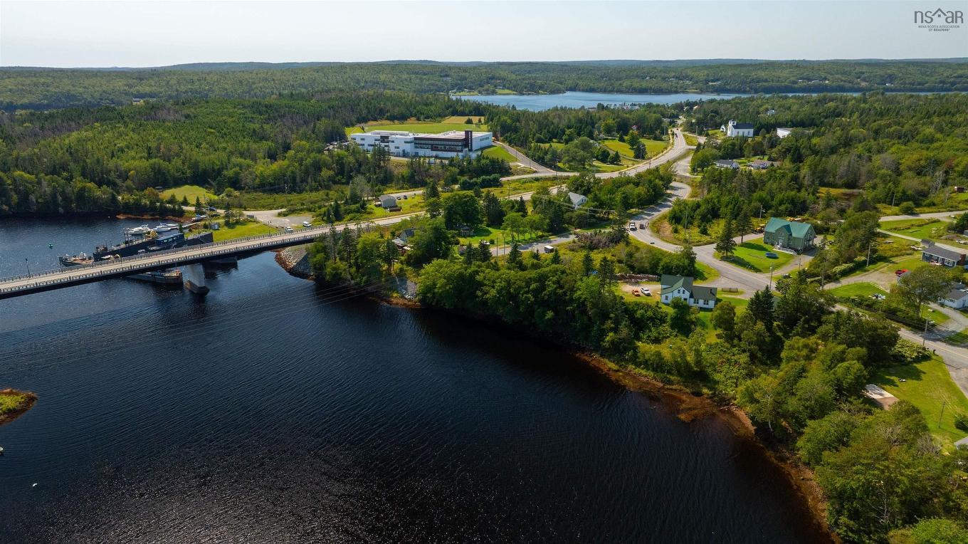 15 Pool Road, Sheet Harbour, NS