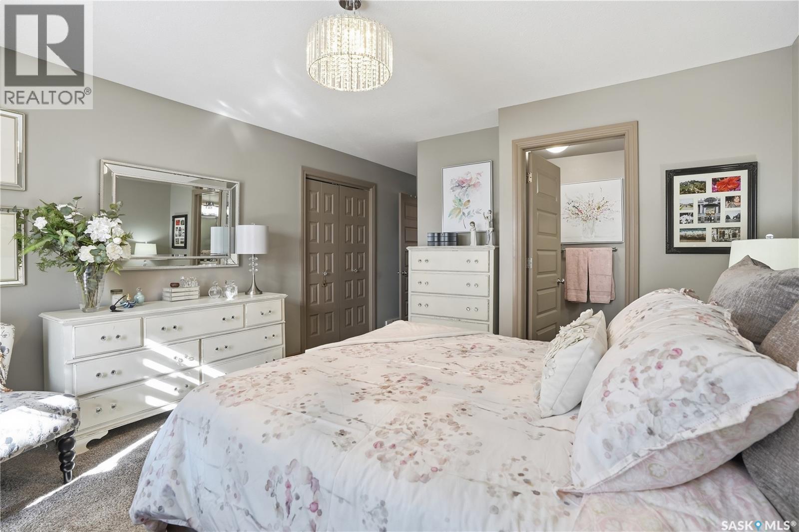 111 2501 Windsor Park Road, Regina, SK - Indoor Photo Showing Bedroom