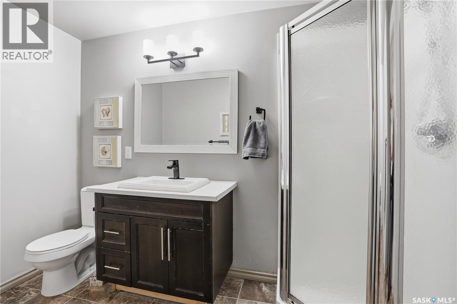 111 2501 Windsor Park Road, Regina, SK - Indoor Photo Showing Bathroom