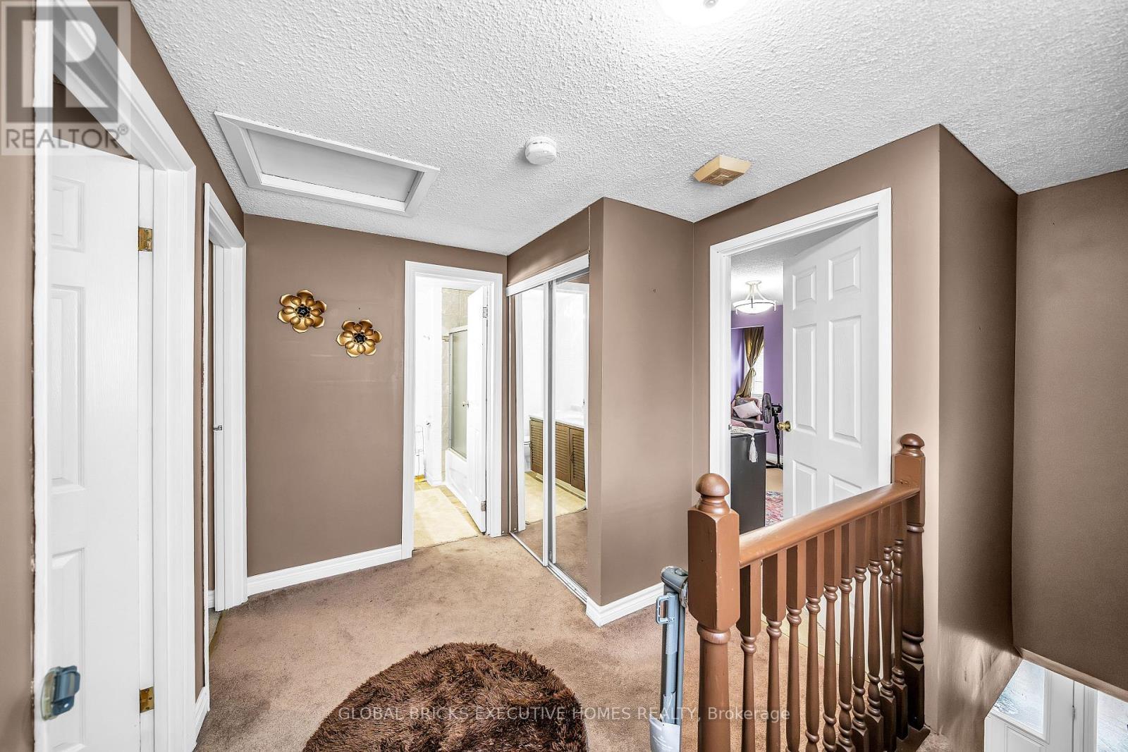 318 Rondeau Court, Oshawa, ON - Indoor Photo Showing Other Room