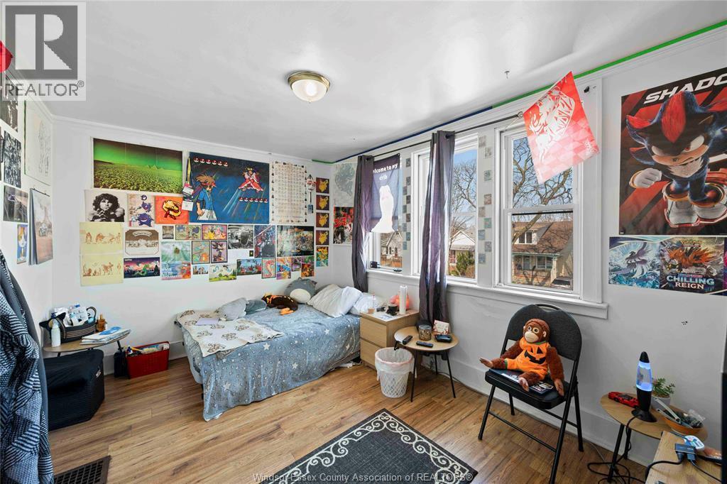 1839 St. Luke, Windsor, ON - Indoor