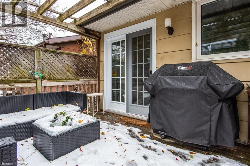 67 Pinemeadow Crescent, Waterloo, ON - Outdoor With Deck Patio Veranda With Exterior