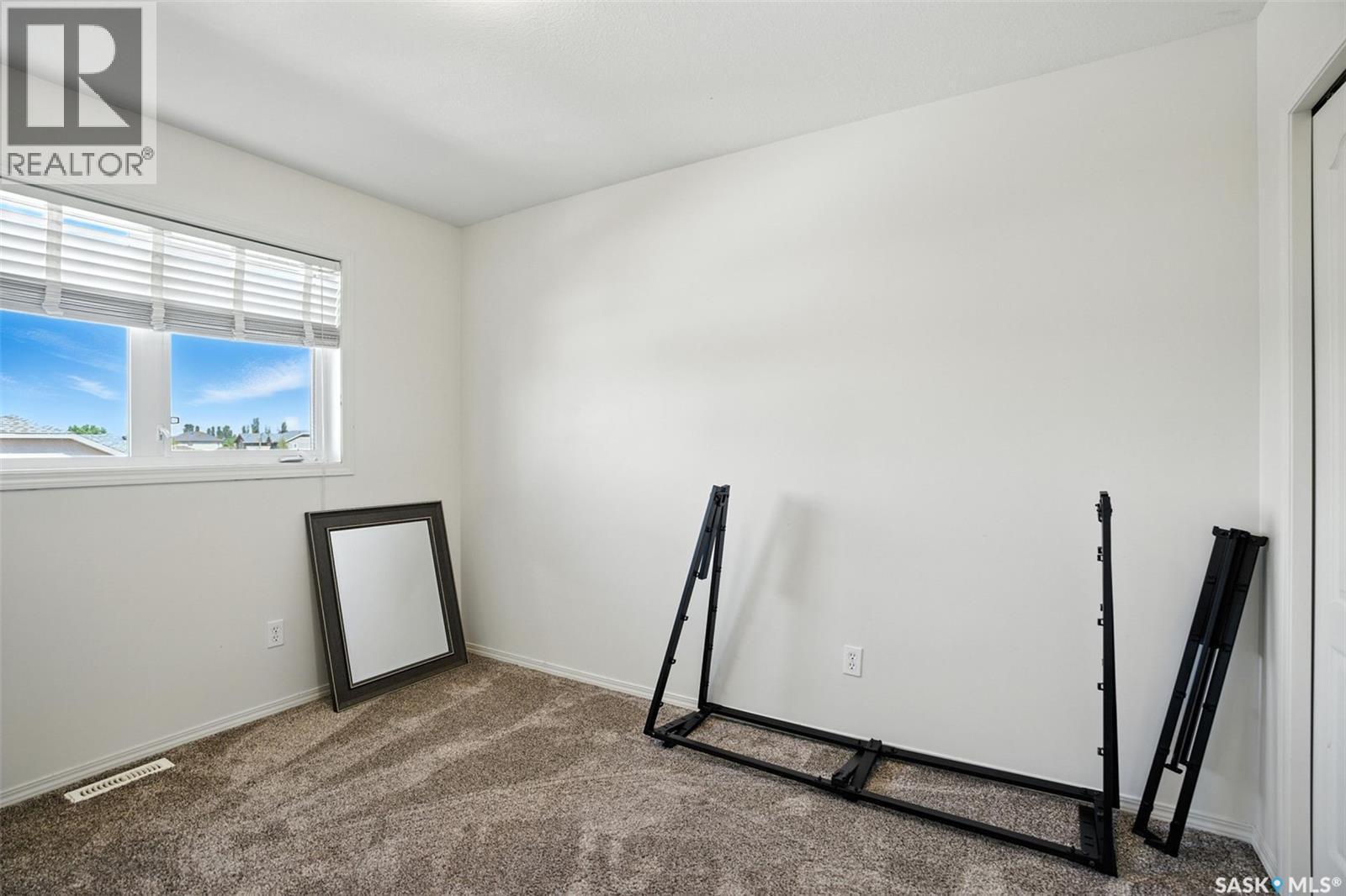 227 Galloway Road, Saskatoon, SK - Indoor Photo Showing Other Room