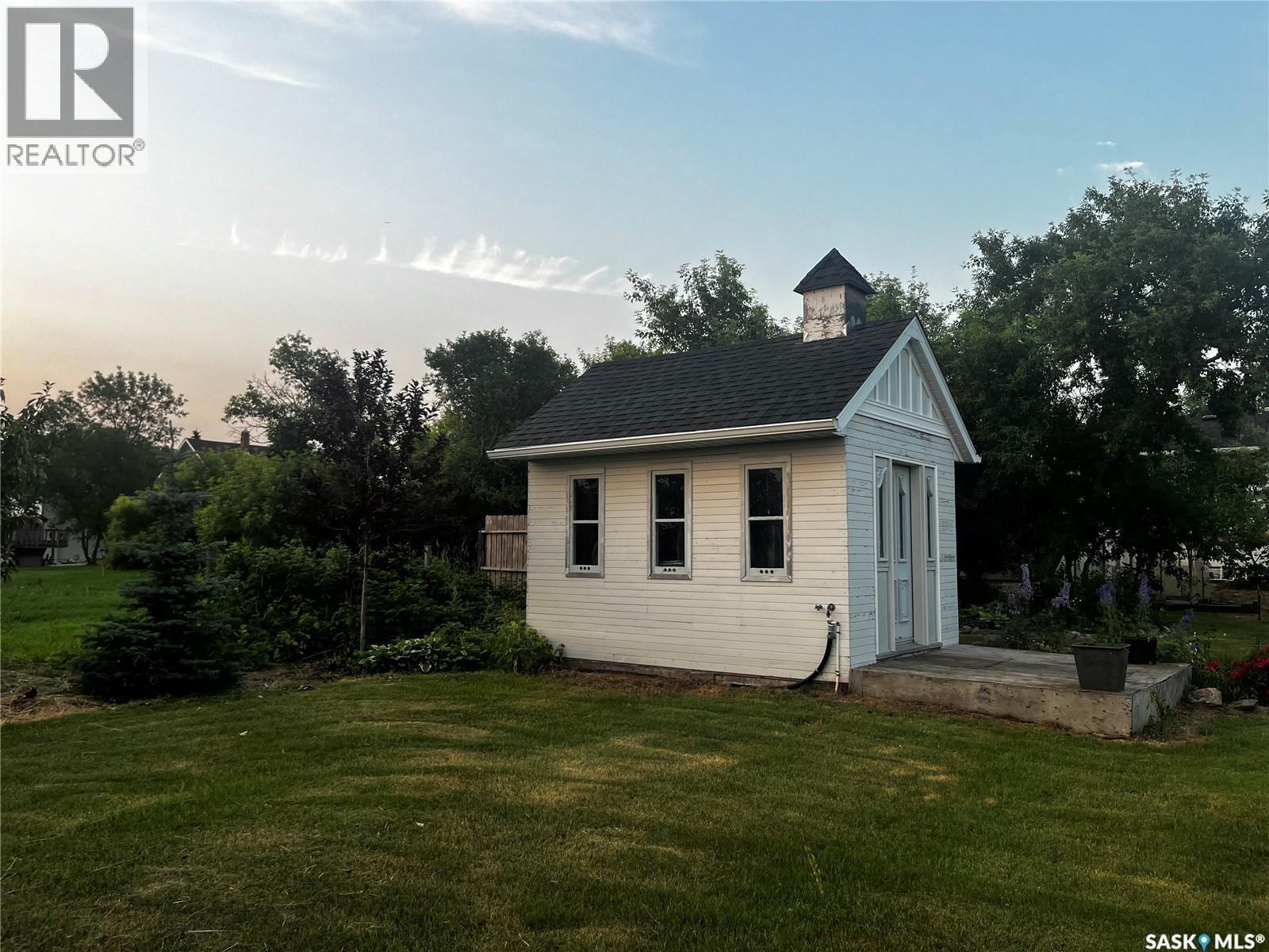 1306 Assiniboia Avenue, Grenfell, SK