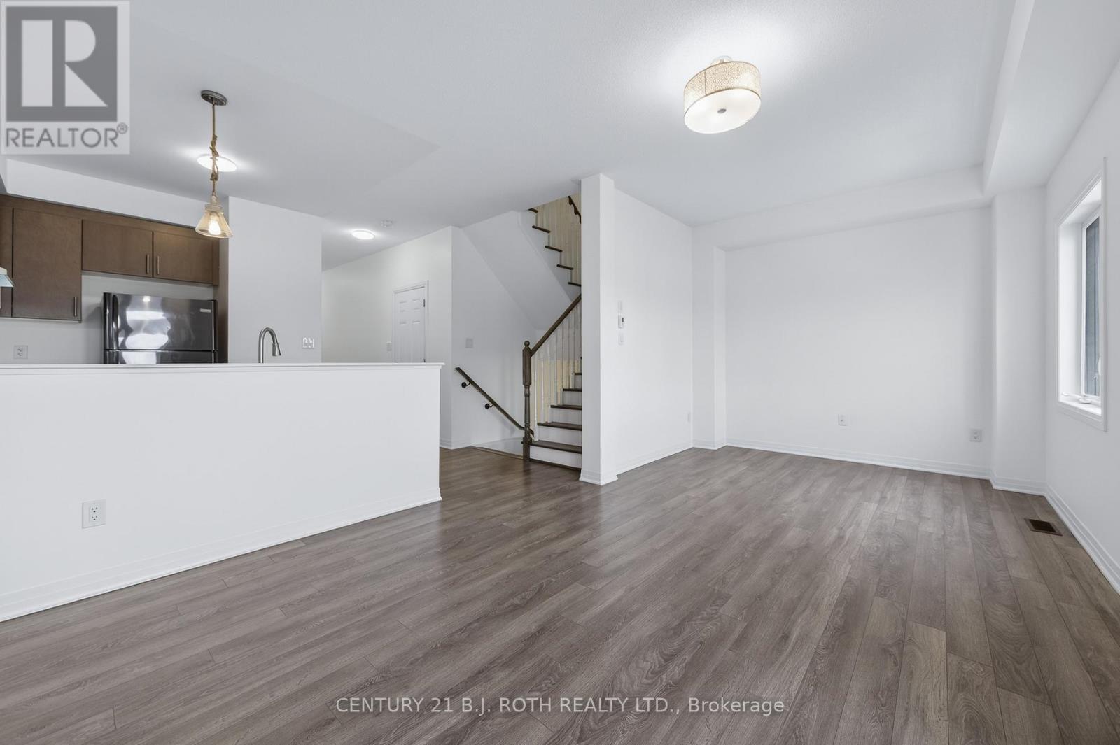 17 Bedford Estates Crescent, Barrie, ON - Indoor