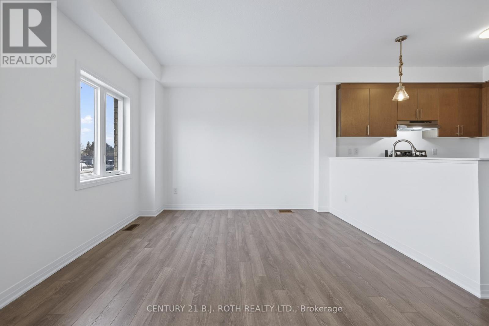 17 Bedford Estates Crescent, Barrie, ON - Indoor