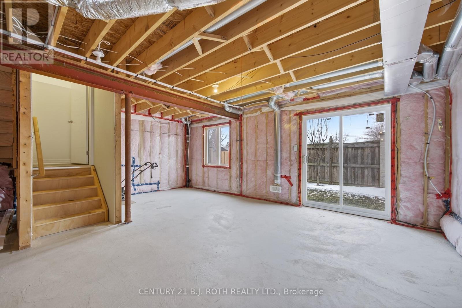 17 Bedford Estates Crescent, Barrie, ON - Indoor Photo Showing Basement