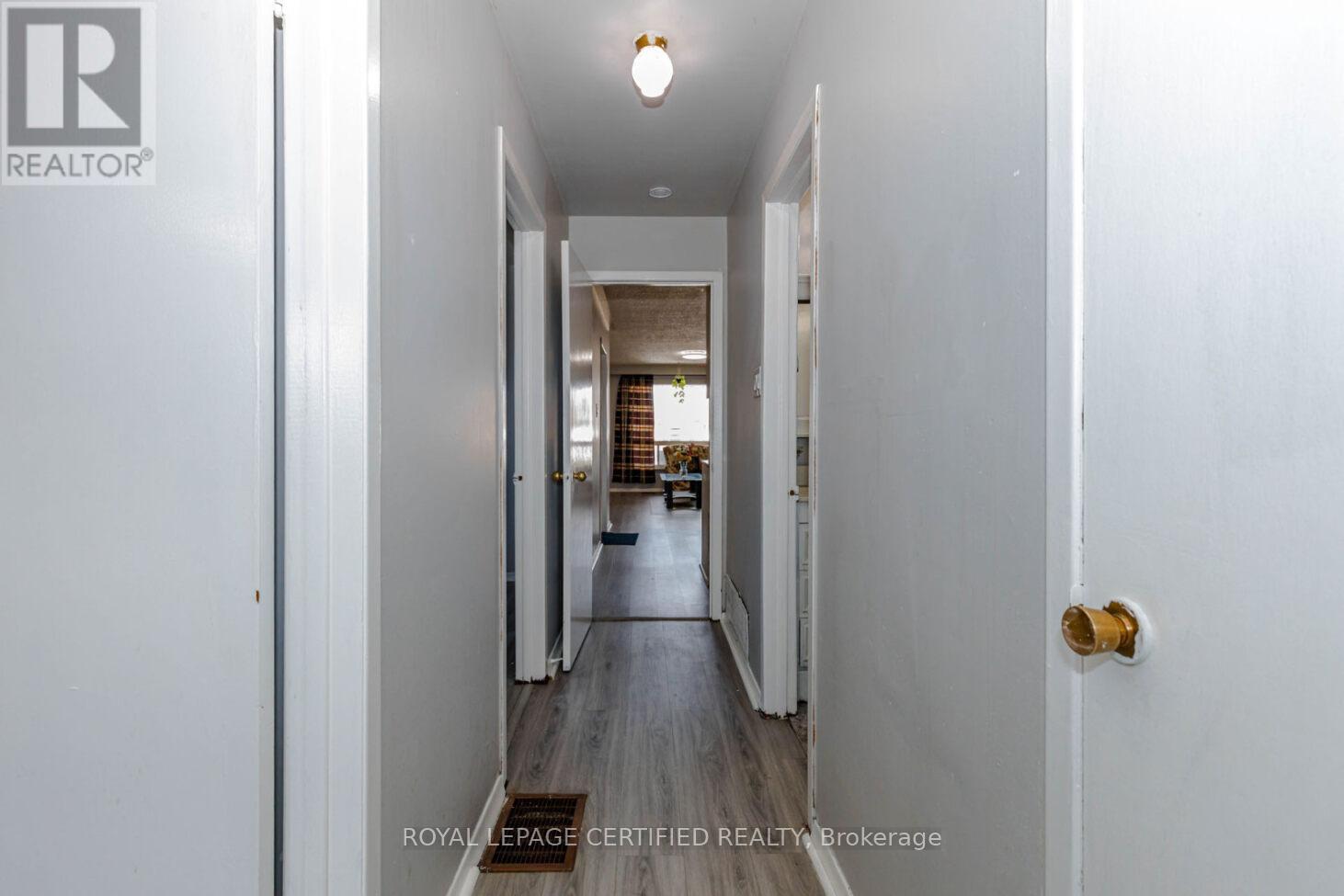 7256 Lancaster Avenue S, Mississauga, ON - Indoor Photo Showing Other Room