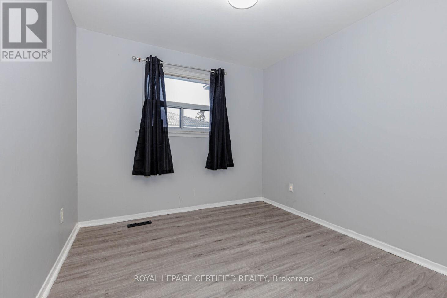 7256 Lancaster Avenue S, Mississauga, ON - Indoor Photo Showing Other Room