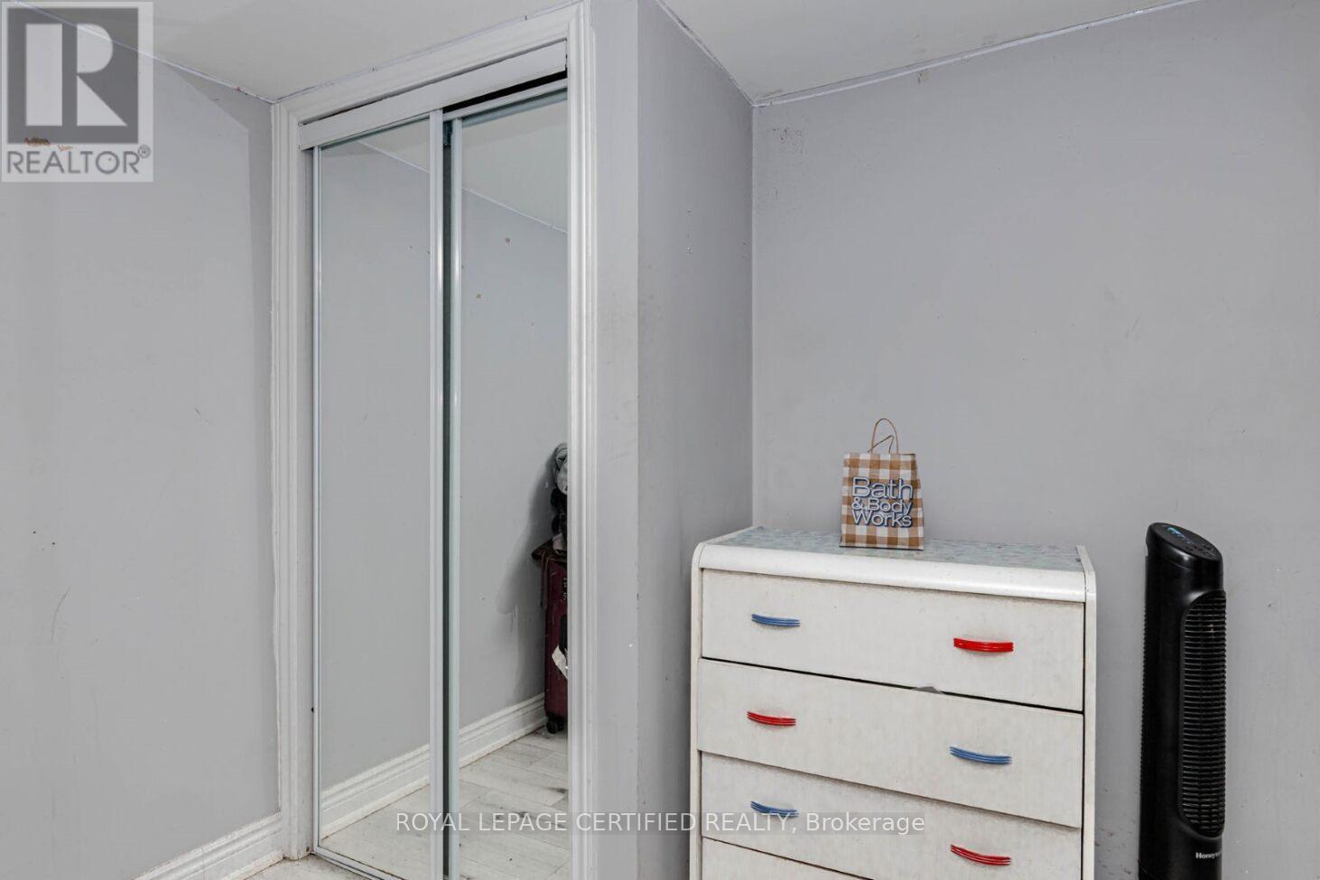 7256 Lancaster Avenue S, Mississauga, ON - Indoor Photo Showing Other Room
