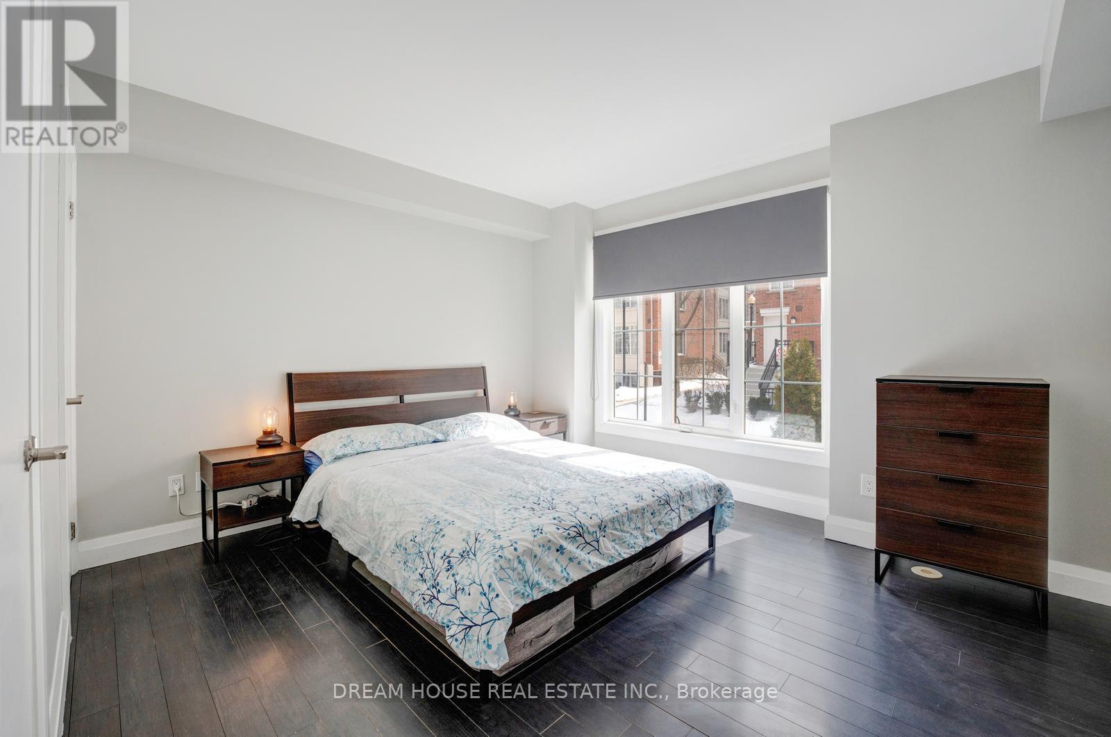 1008 - 5 Everson Drive, Toronto, ON - Indoor Photo Showing Bedroom