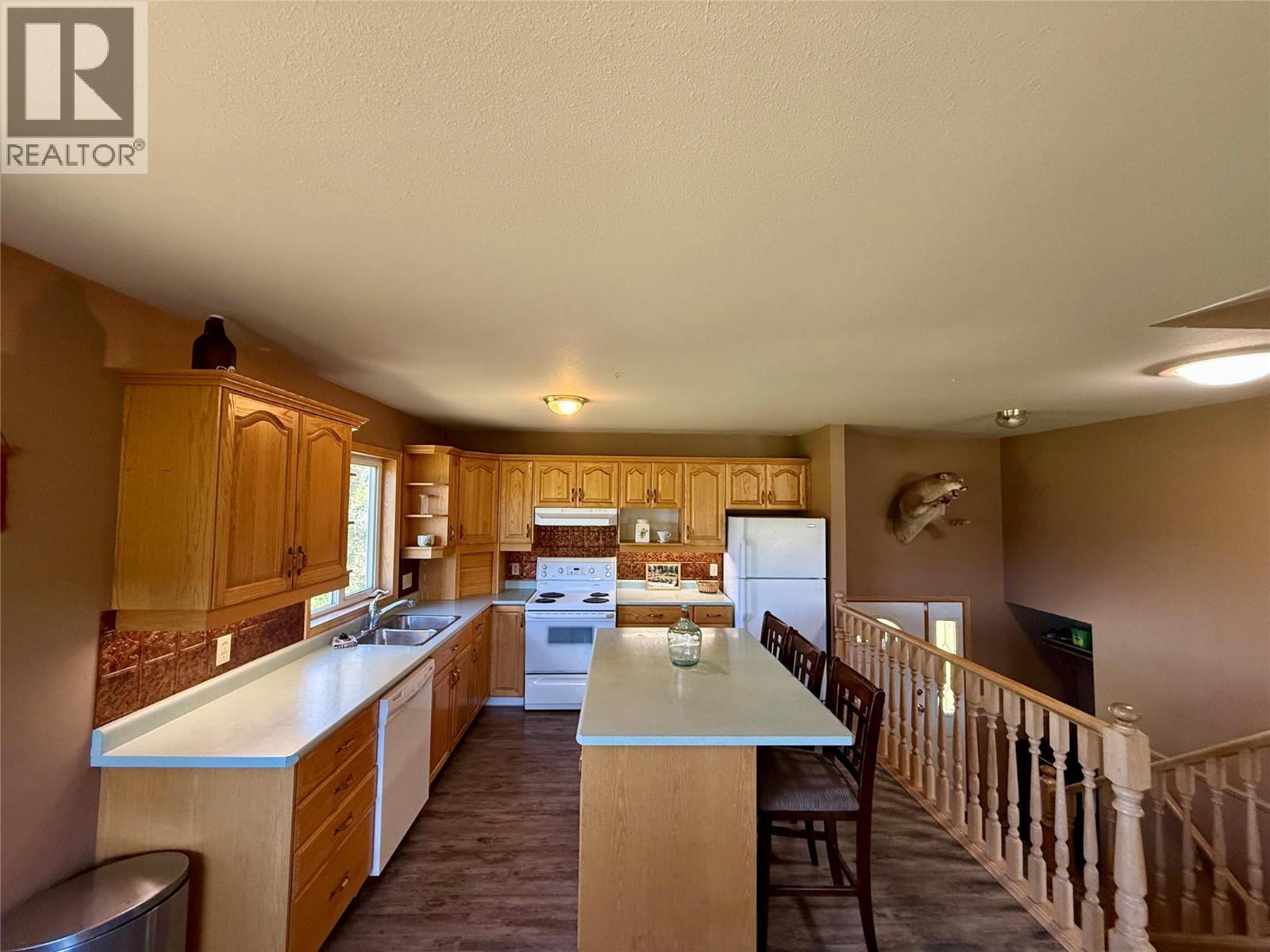 5888 Lazy Lake Road, Wasa, BC