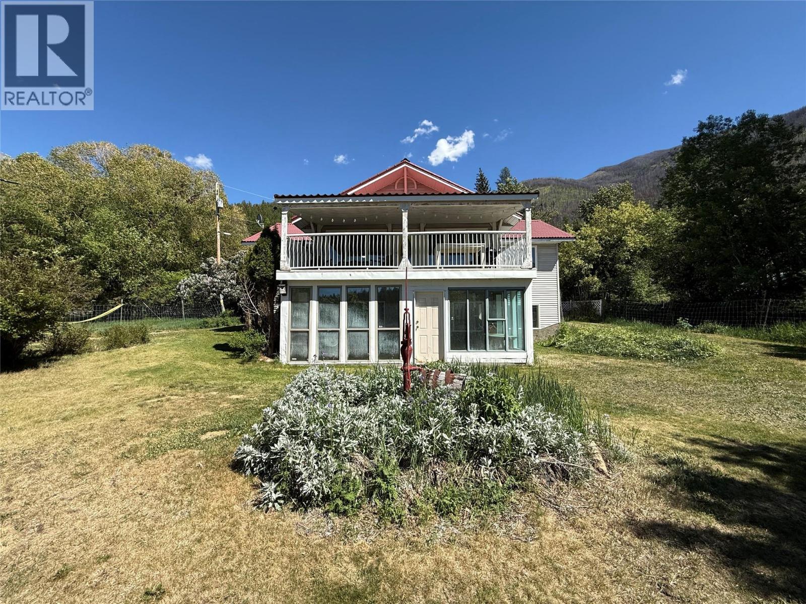 5888 Lazy Lake Road, Wasa, BC