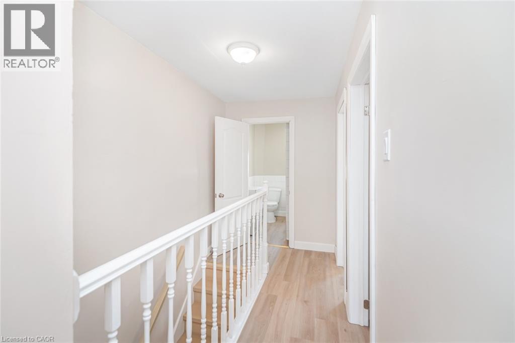60 Keith Street, Hamilton, ON - Indoor Photo Showing Other Room