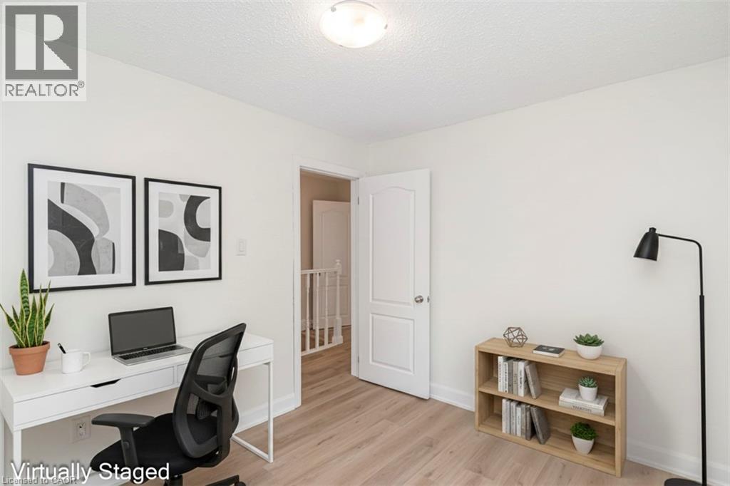 60 Keith Street, Hamilton, ON - Indoor Photo Showing Office
