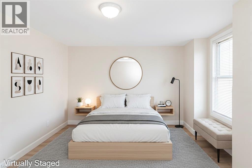 60 Keith Street, Hamilton, ON - Indoor Photo Showing Bedroom
