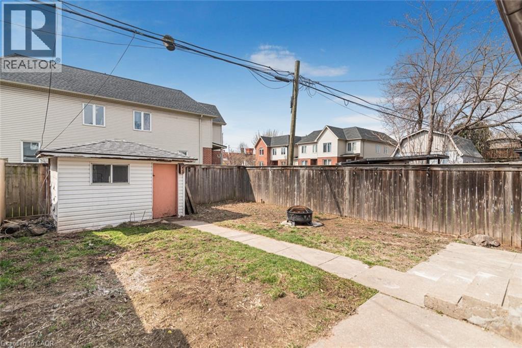 60 Keith Street, Hamilton, ON - Outdoor