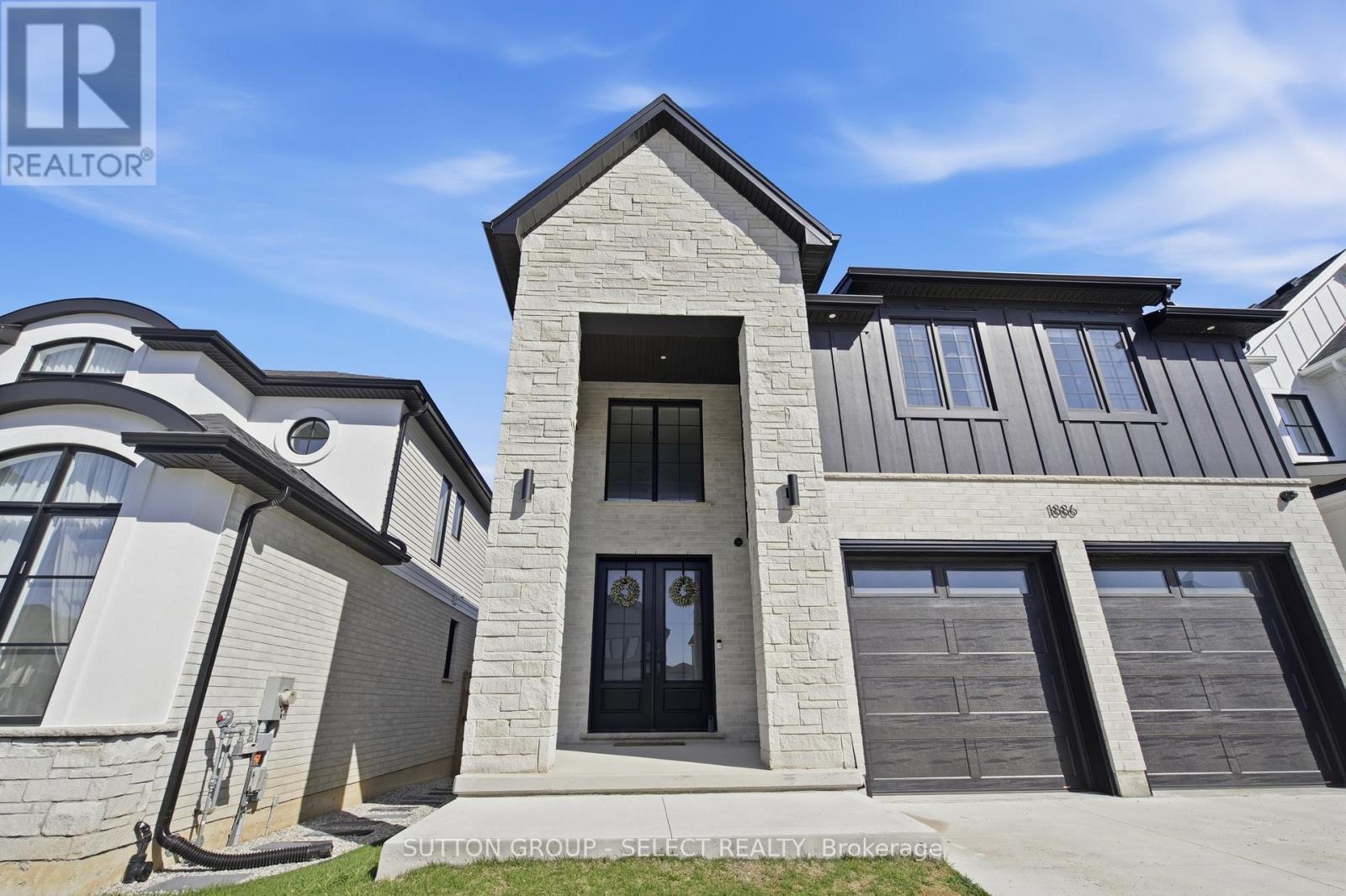 1886 Fountain Grass Drive, London South (South B), ON - Outdoor
