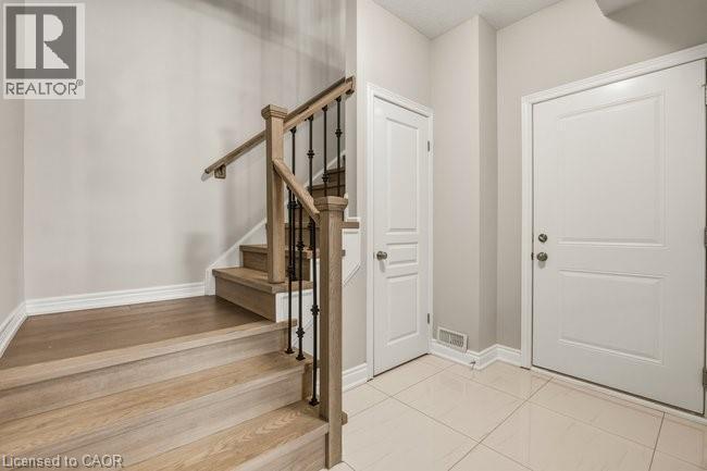 4128 Palermo Common, Burlington, ON - Indoor Photo Showing Other Room