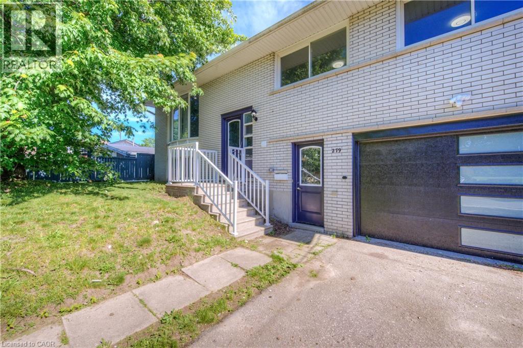 279 Dixon Street, Kitchener, ON - Outdoor