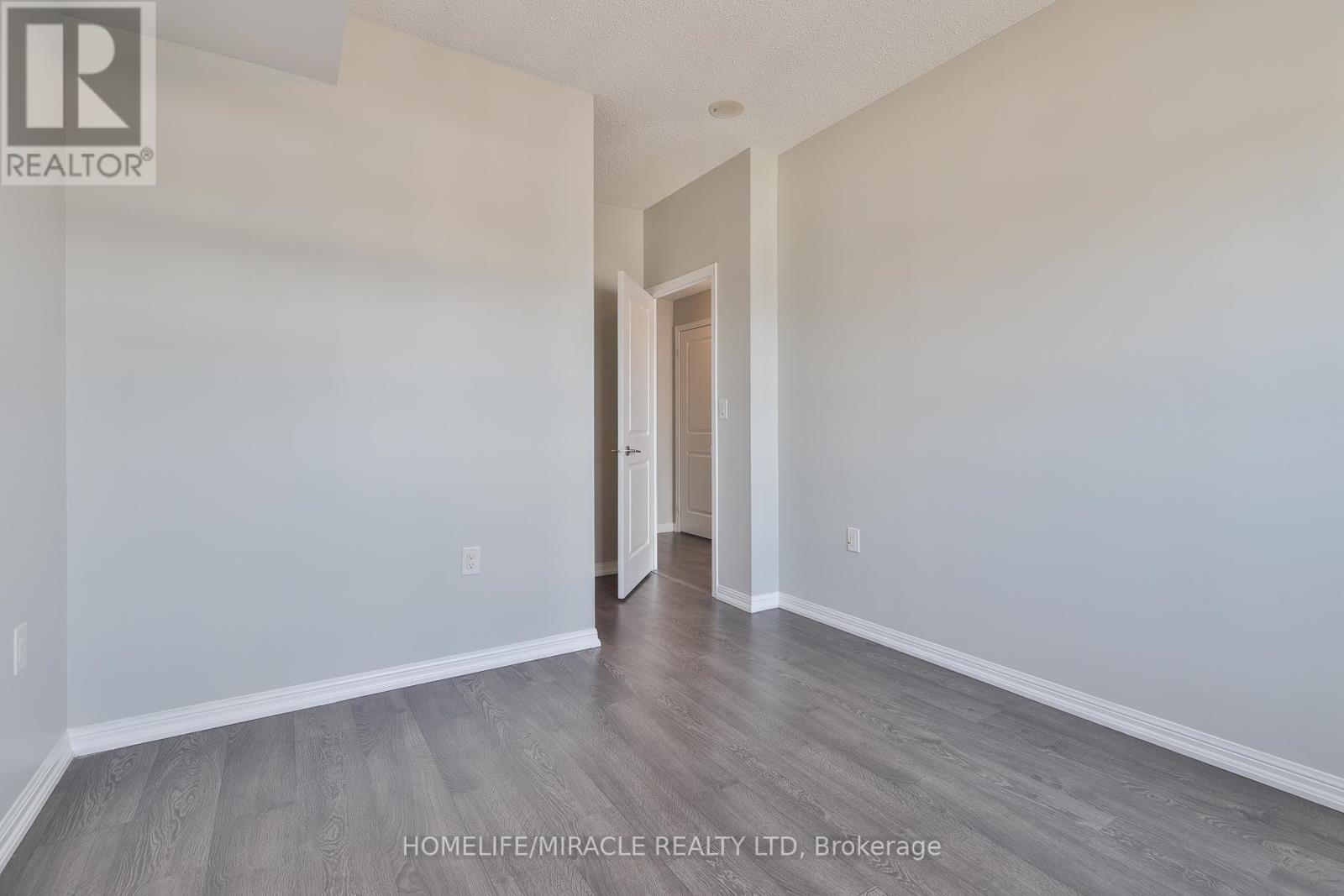 2815 - 125 Western Battery Road, Toronto, ON - Indoor Photo Showing Other Room