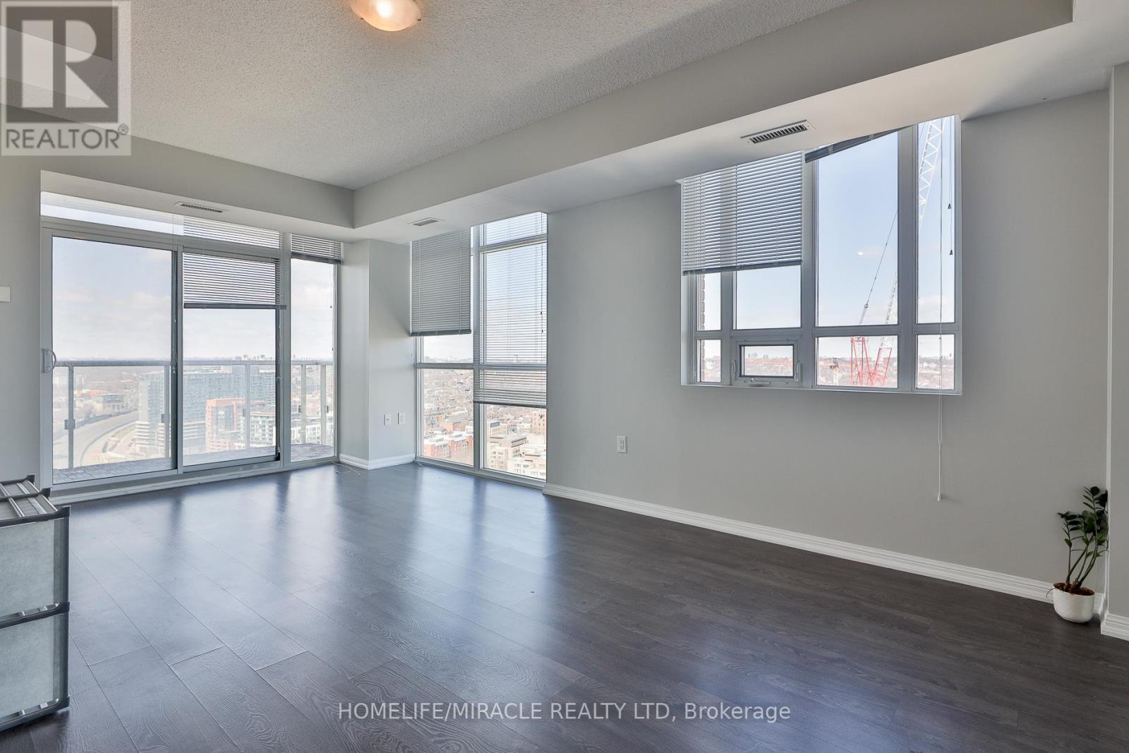 2815 - 125 Western Battery Road, Toronto, ON - Indoor Photo Showing Other Room