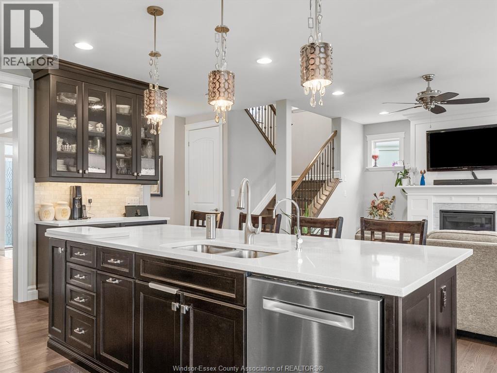 65 Augustus, Lasalle, ON - Indoor Photo Showing Kitchen With Double Sink