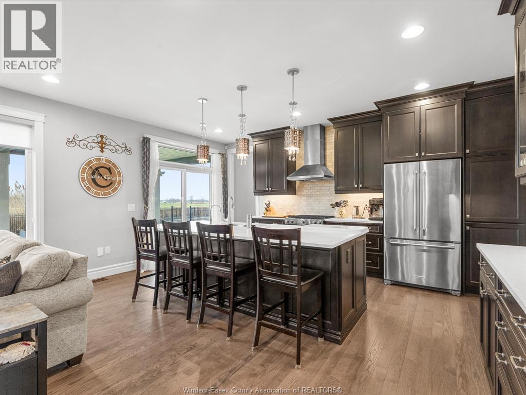 65 Augustus, Lasalle, ON - Indoor Photo Showing Other Room