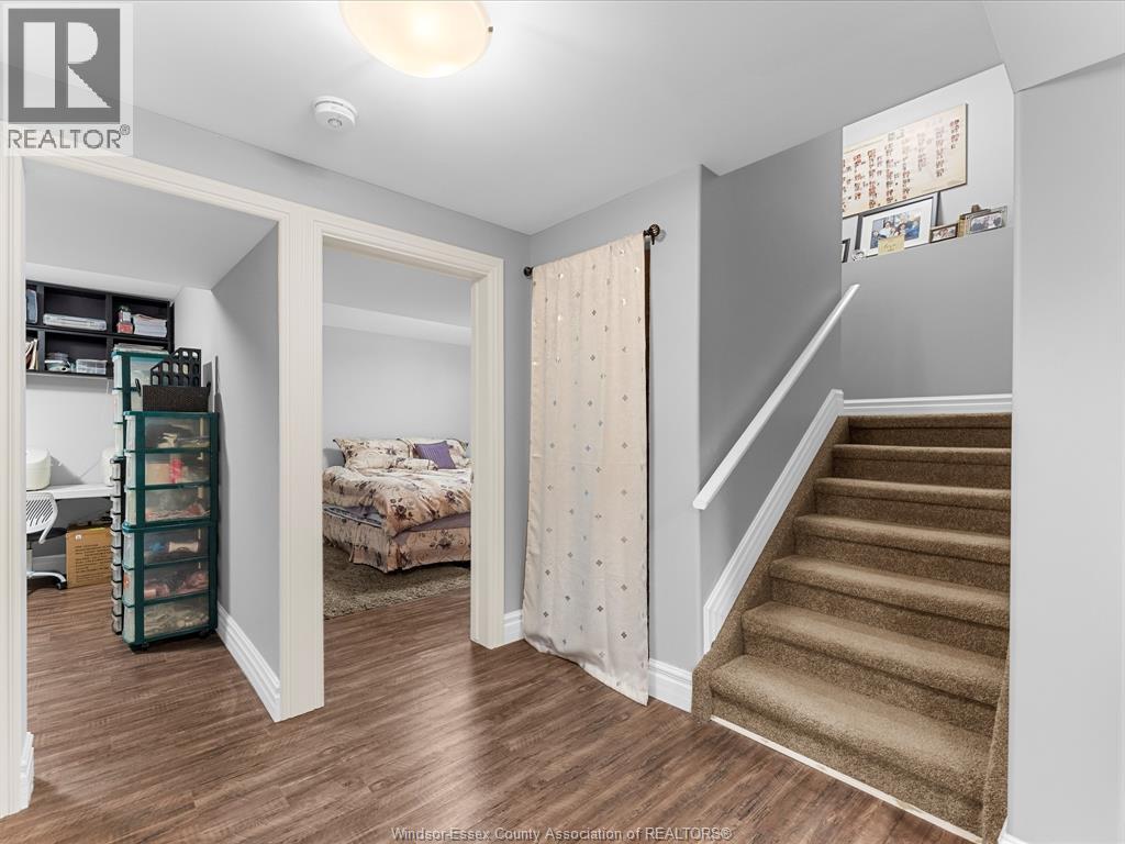 65 Augustus, Lasalle, ON - Indoor Photo Showing Other Room