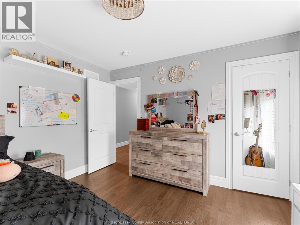 65 Augustus, Lasalle, ON - Indoor Photo Showing Other Room