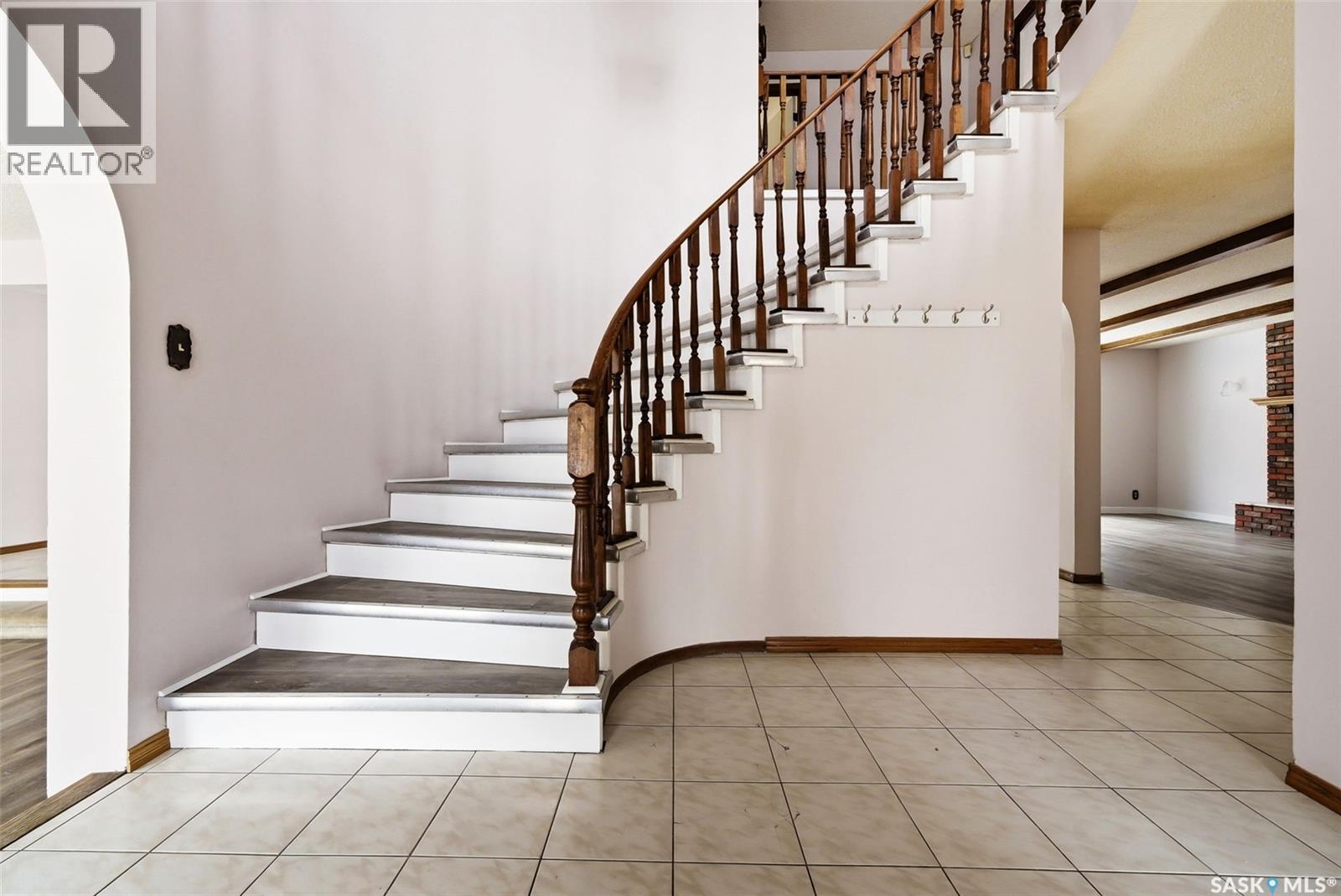 30 Dalhousie Way, Regina, SK - Indoor Photo Showing Other Room