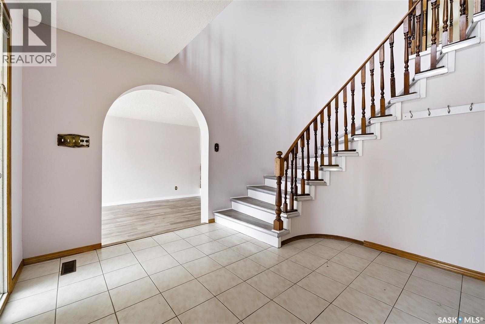 30 Dalhousie Way, Regina, SK - Indoor Photo Showing Other Room