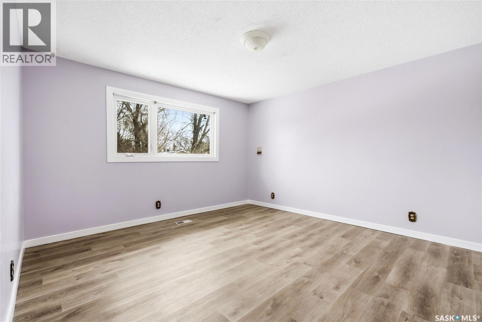 30 Dalhousie Way, Regina, SK - Indoor Photo Showing Other Room