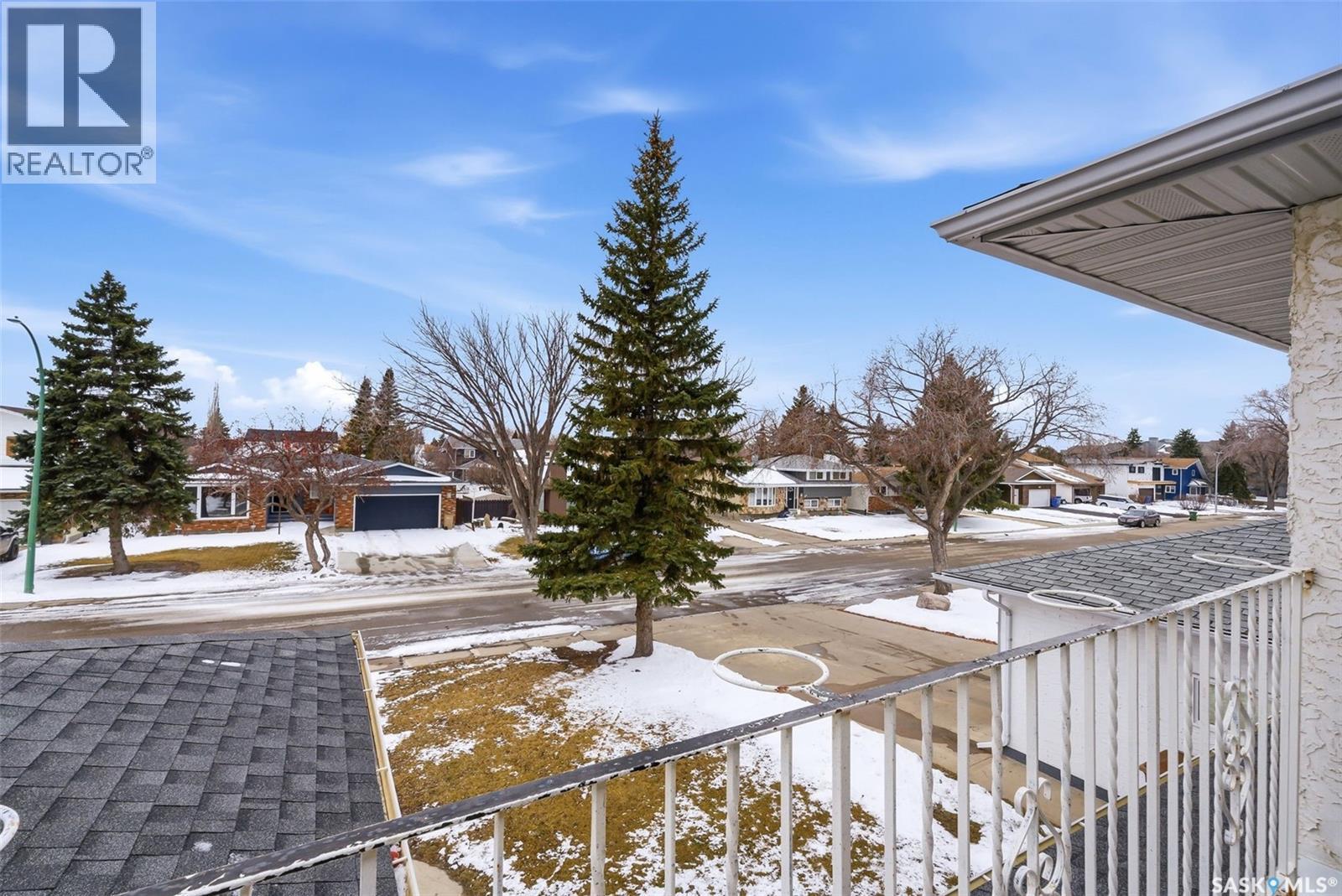 30 Dalhousie Way, Regina, SK - Outdoor