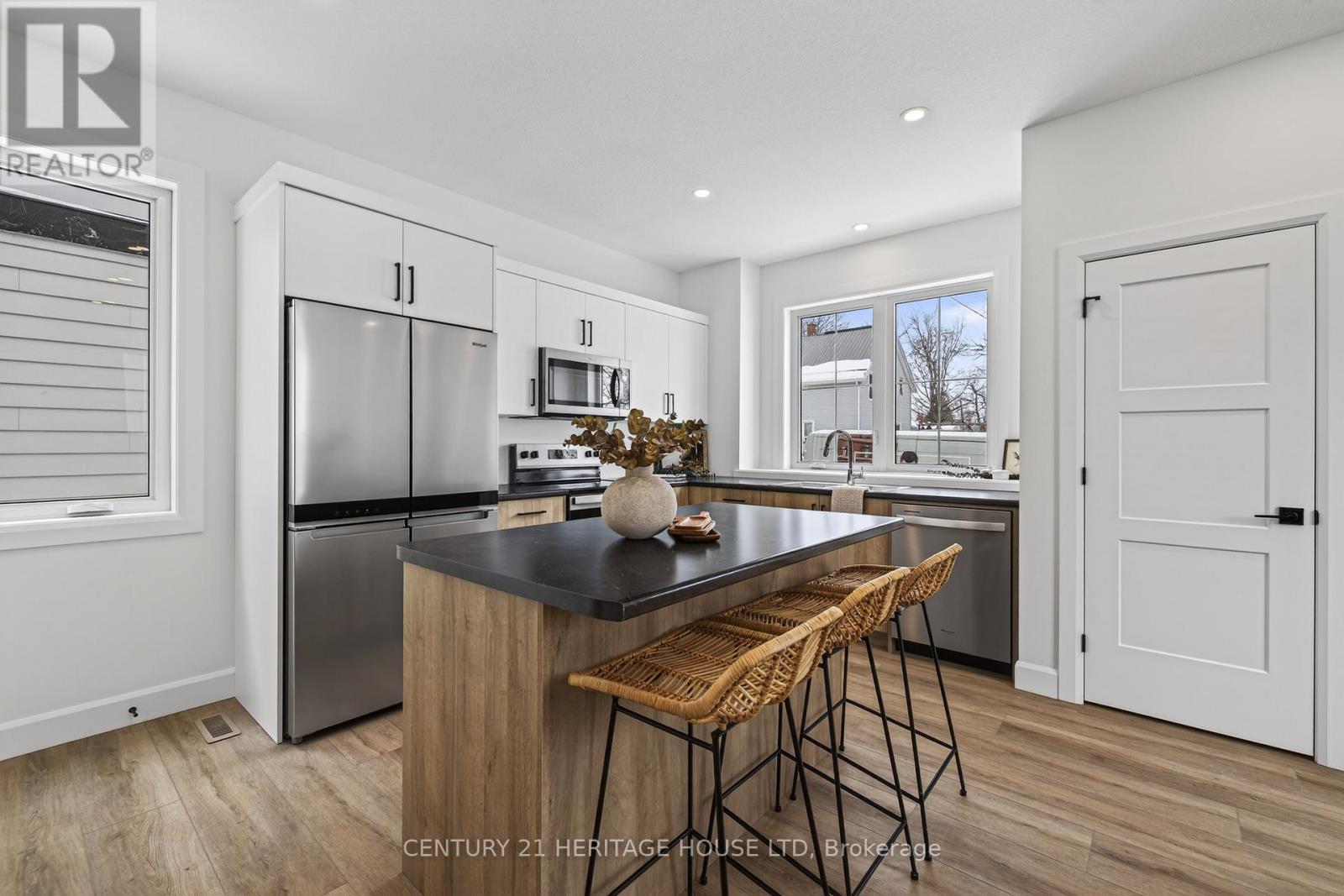 51177 Ron Mcneil Line E, Malahide (Springfield), ON - Indoor Photo Showing Kitchen