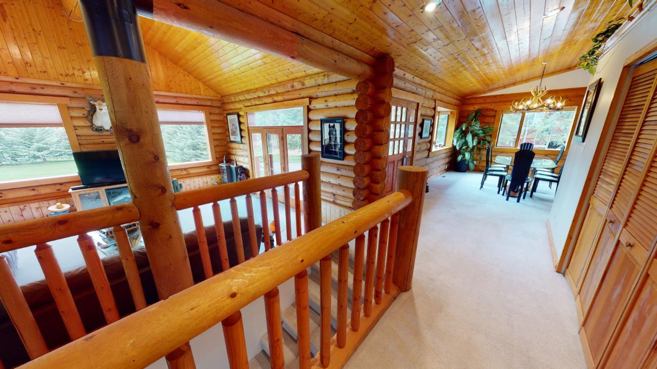 6006 Wolf Creek Road, Wasa, BC - Indoor Photo Showing Other Room