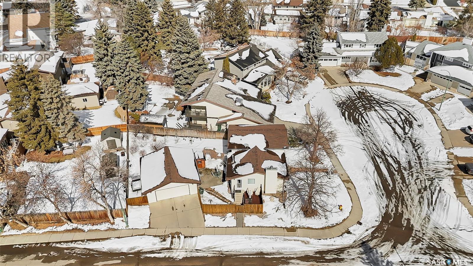 703 Candle Court, Saskatoon, SK - Outdoor