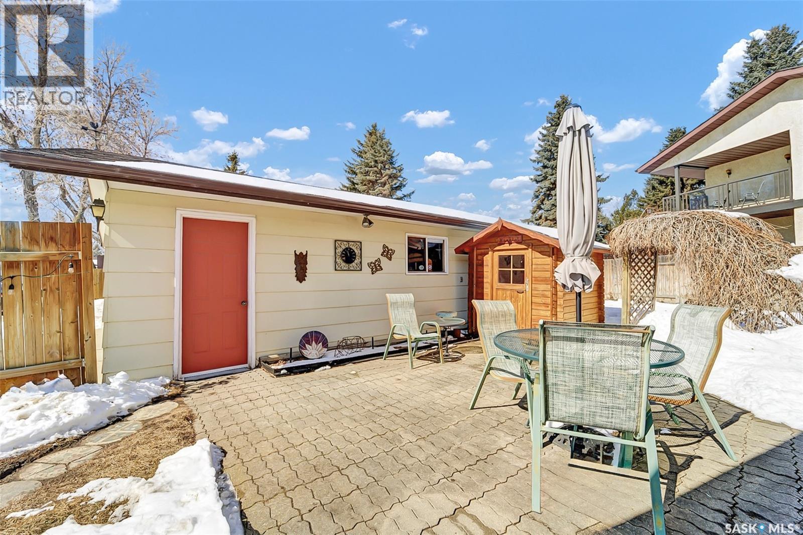 703 Candle Court, Saskatoon, SK - Outdoor With Exterior