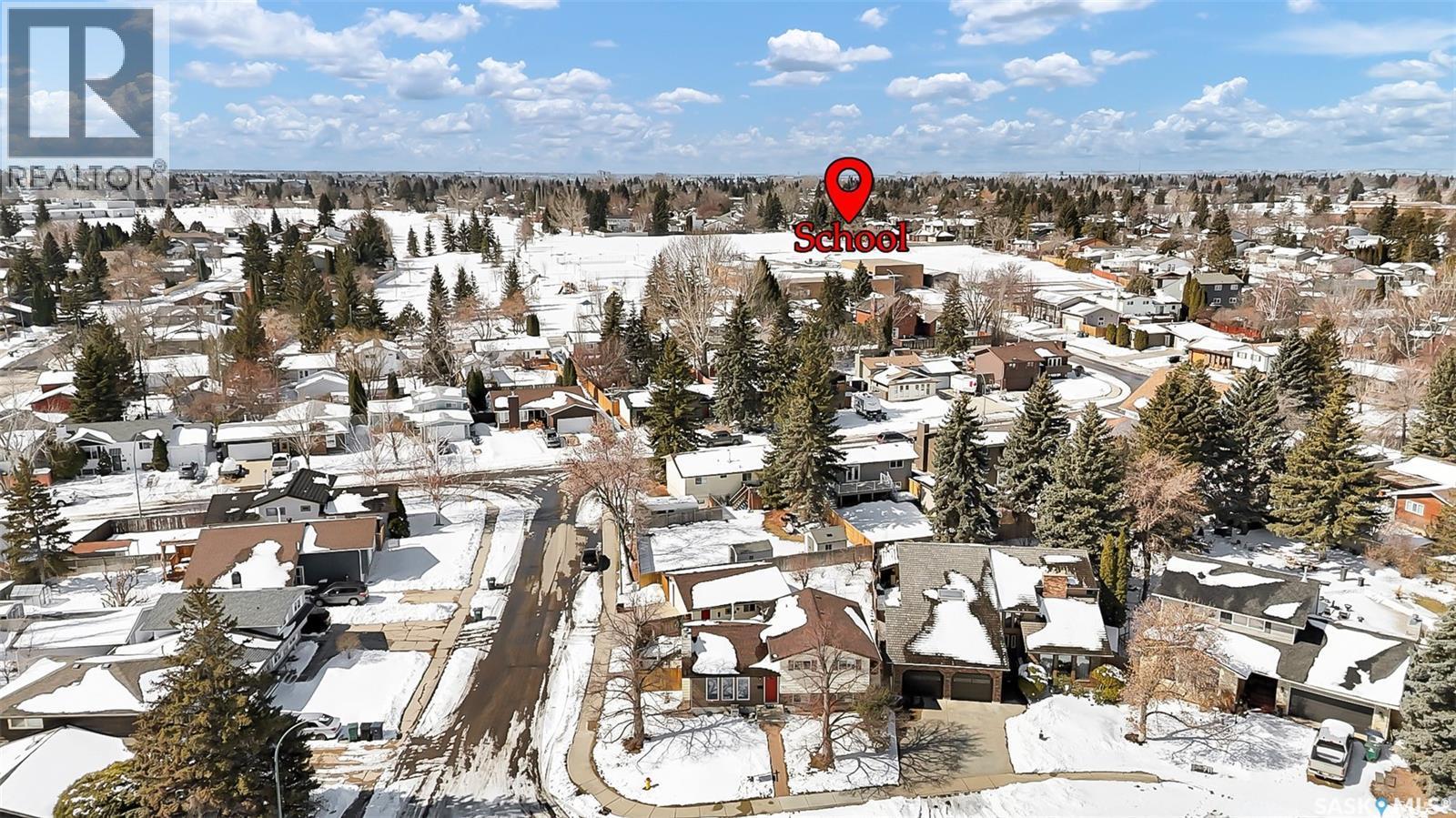 703 Candle Court, Saskatoon, SK - Outdoor With View