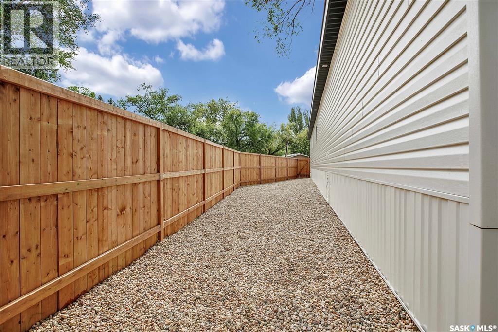 320 1524 Rayner Avenue, Saskatoon, SK