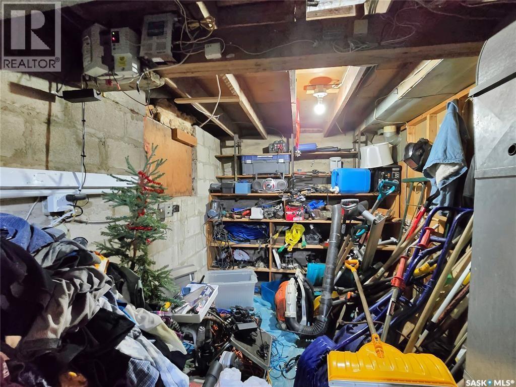 203 U Avenue S, Saskatoon, SK - Indoor Photo Showing Other Room