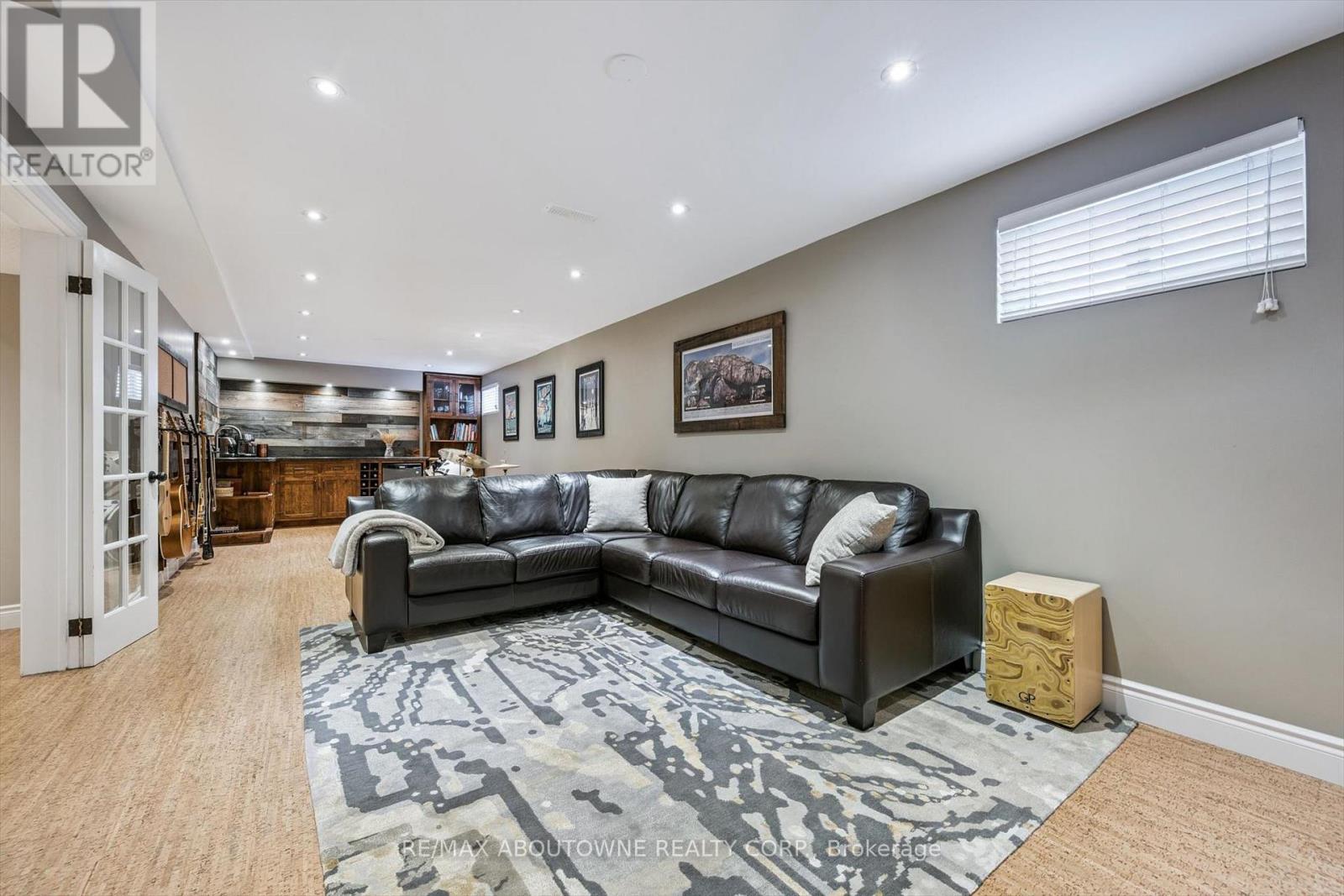 2421 Hargood Place, Mississauga, ON - Indoor