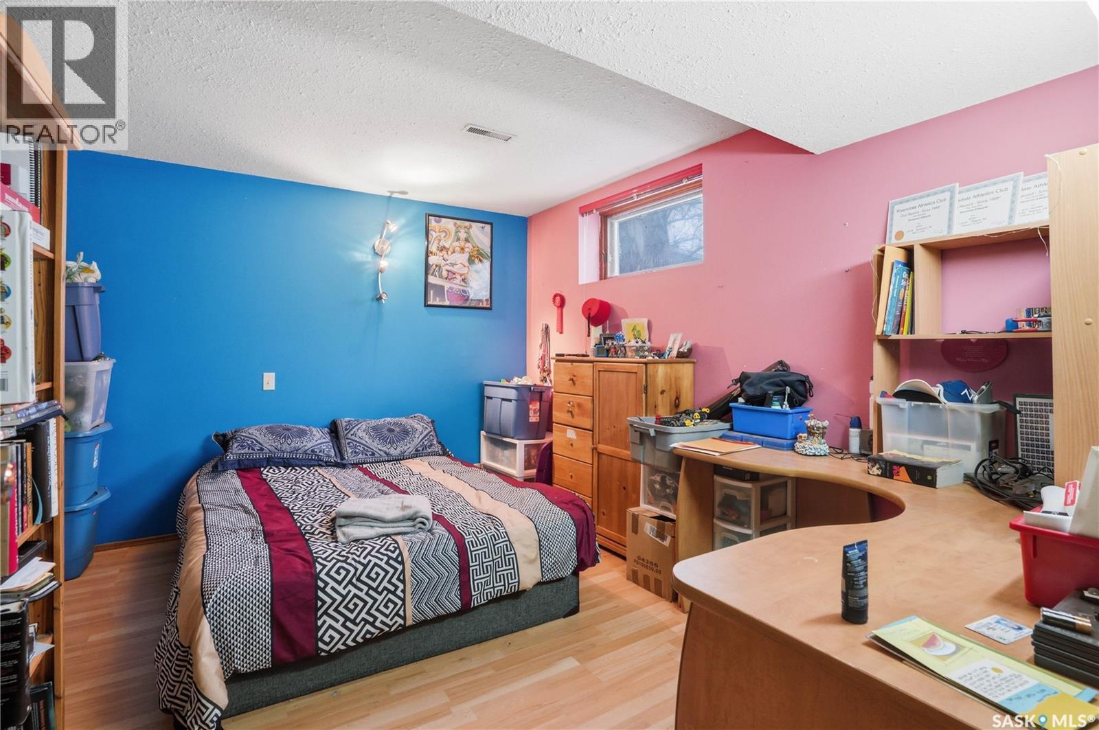 302 Bentham Crescent, Saskatoon, SK