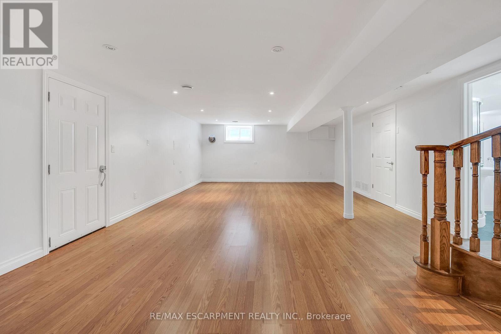 617 Eighth Road E, Hamilton, ON - Indoor Photo Showing Other Room