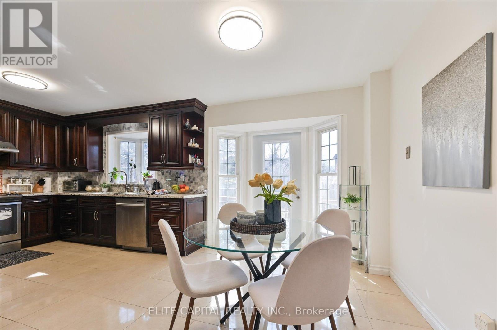 54 Bauer Crescent, Markham, ON - Indoor Photo Showing Other Room