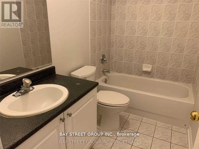 615 Summer Park Crescent, Mississauga, ON