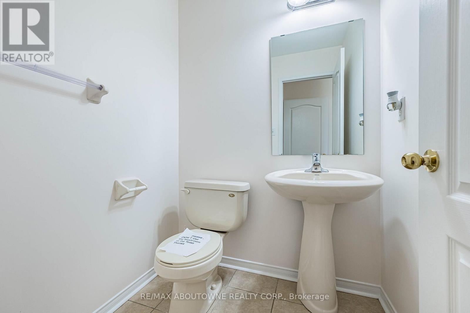 3228 Tacc Drive, Mississauga, ON - Indoor Photo Showing Bathroom