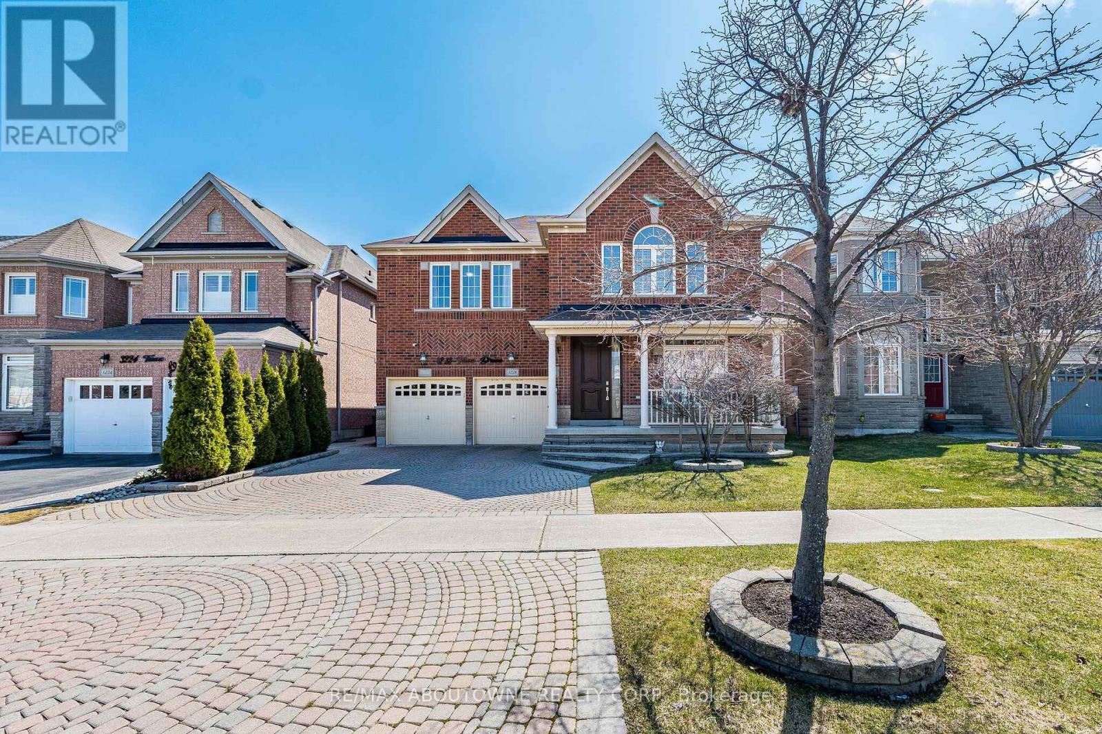 3228 Tacc Drive, Mississauga, ON - Outdoor With Facade