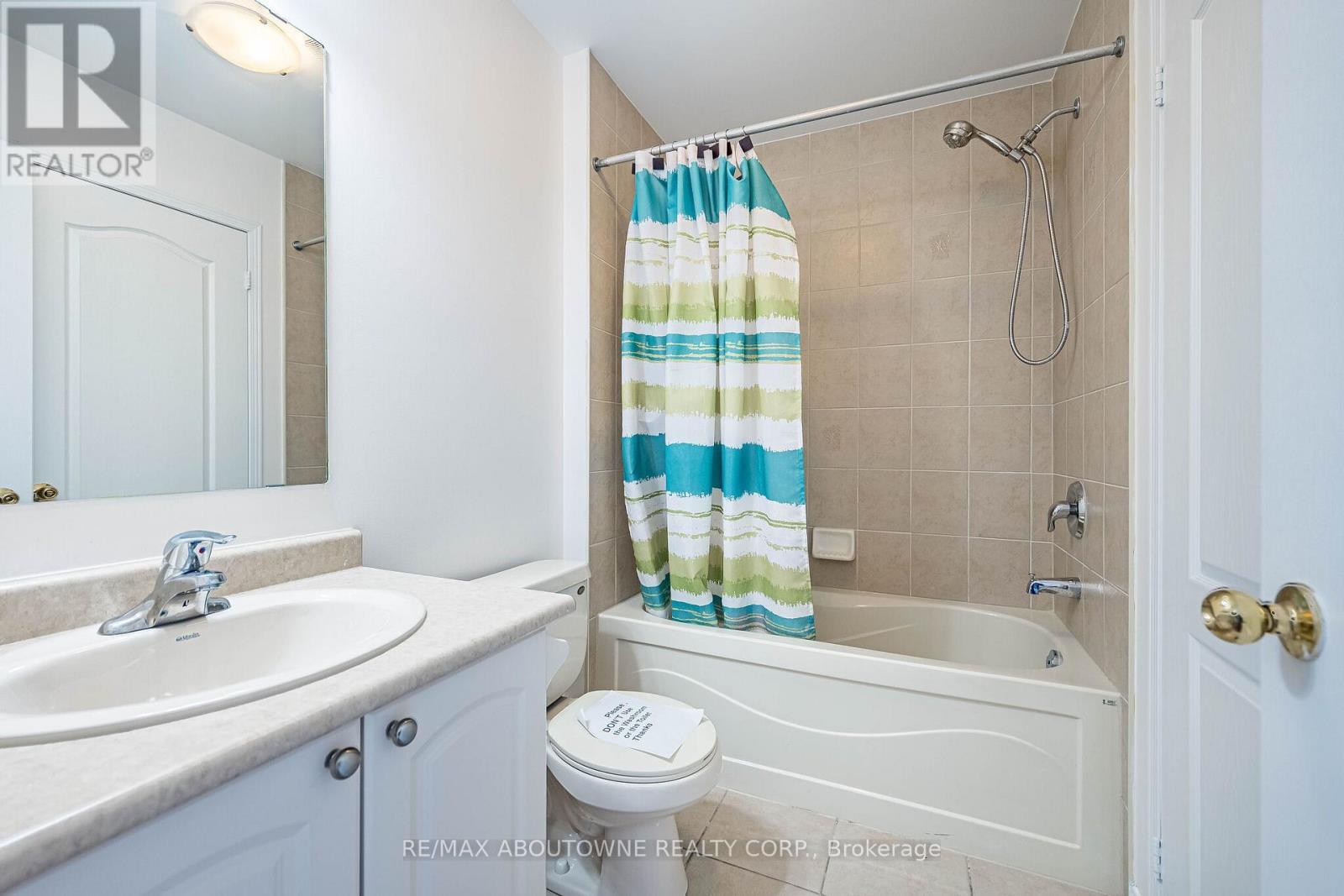3228 Tacc Drive, Mississauga, ON - Indoor Photo Showing Bathroom